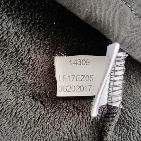 Peter Millar Crown Jacket Quail Hollow Soft Shell Lined Woman's Size Small Black - Picture 10 of 12